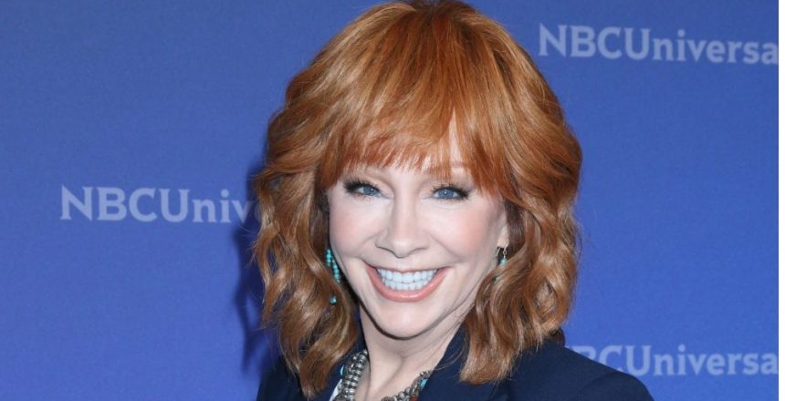 NBC renews Reba McEntire’s ‘Happy’s Place’ for Season 2