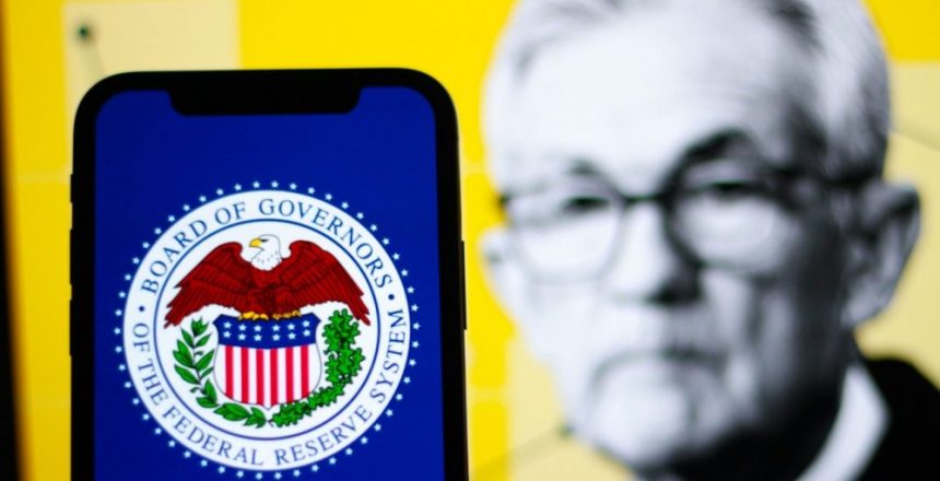 Federal Reserve to leave rates unchanged despite growing recession fears