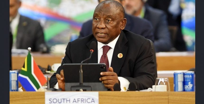 President Trump, South African President Ramaphosa clash during meeting at White House