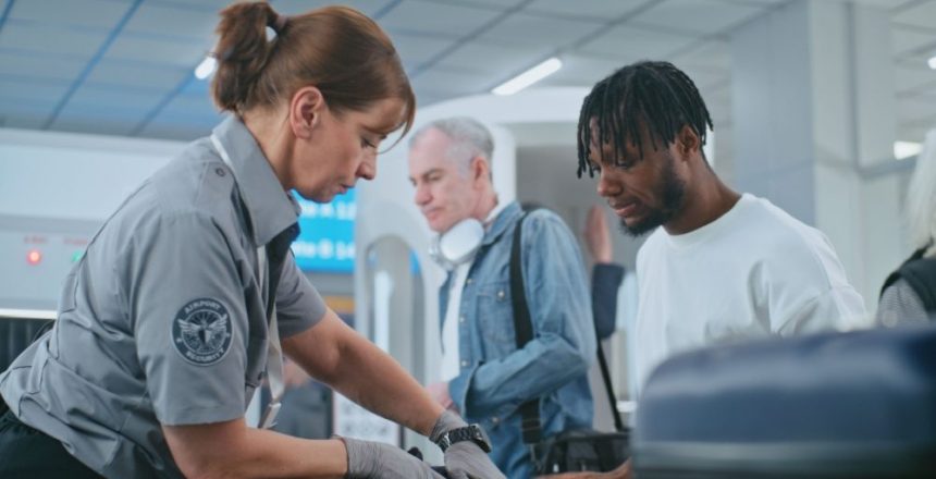 Pres. Trump plans ICE deployment to assist TSA at airports amid DHS funding standoff