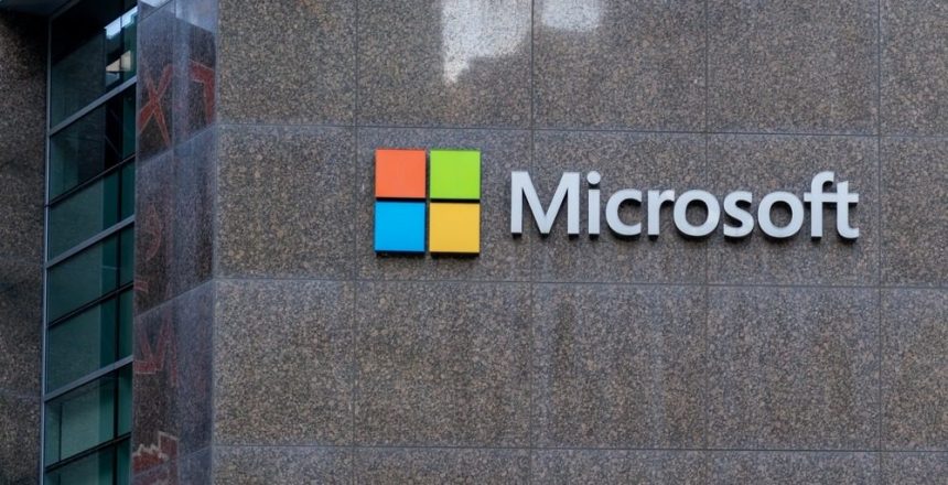 Microsoft Corp. offers buyouts to approximately 60,000 employees amid AI expansion 