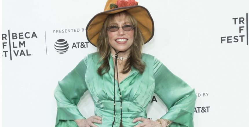 Carly Simon shares Parkinson’s diagnosis, reveals recent battle with skin cancer